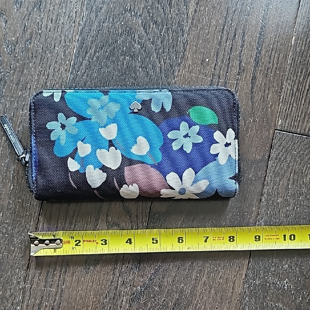 kate spade Floral Wallet in Blue, White and Black - Picture 2 of 5